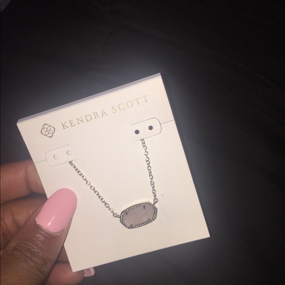 Kendra Scott Necklace